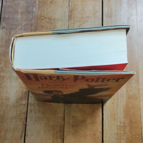 Harry Potter And The Deathly Hallows Book J K Rowling Hard Cover - Picture 10 of 13